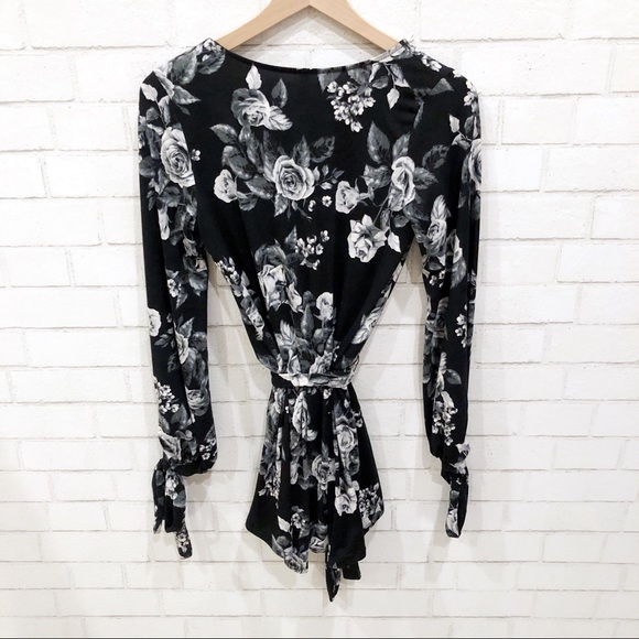 SAGE Floral Romper Waist Tie V Neck - Picture 3 of 8